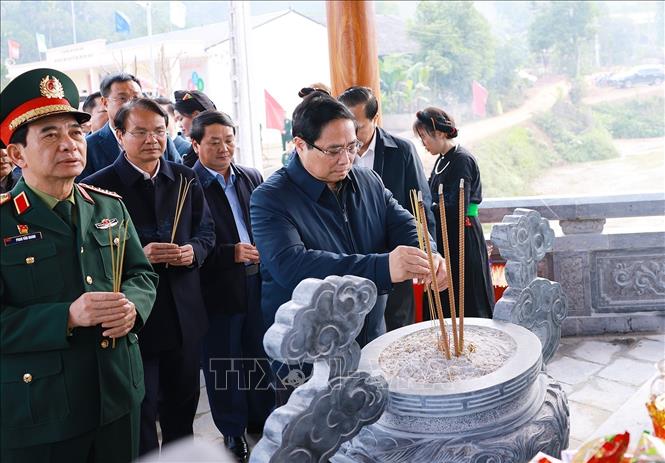 Thủ tướng: Làng Nủ, Nậm Tông, Kho Vàng sẽ trở thành những thôn kiểu mẫu, làng hạnh phúc- Ảnh 1.