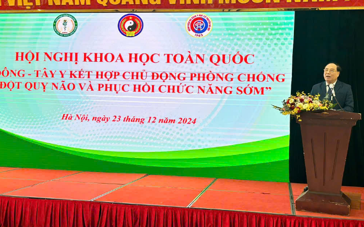 Kết hợp Đông - Tây y trong phòng chống đột quỵ não và phục hồi chức năng sớm