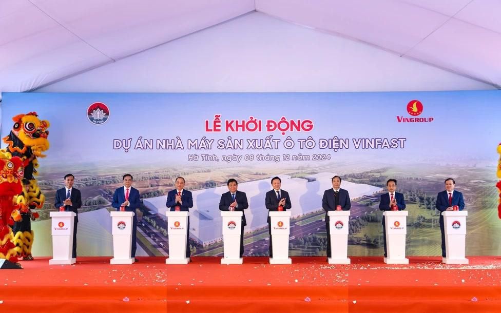 Phó Thủ tướng Trần Hồng Hà dự lễ khởi động Dự án nhà máy ô tô điện VinFast tại Hà Tĩnh
