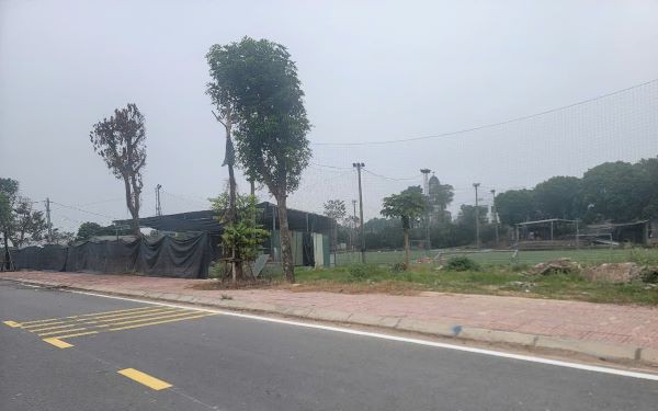 Nữ nhân viên đê điều bị hành hung khi phát hiện công trình xây dựng trái phép