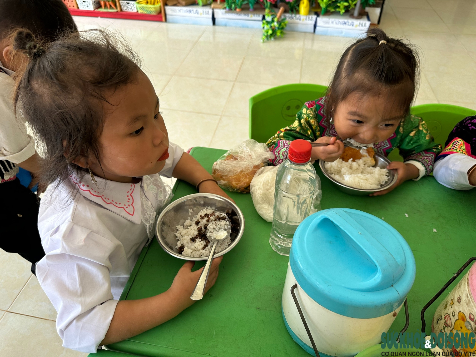 Nguyên nhân khiến tỷ lệ suy dinh dưỡng trẻ em ở miền núi Nghệ An còn cao- Ảnh 2.