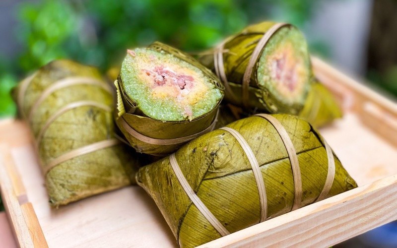 Bánh chưng gù Hà Giang làm bằng nguyên liệu gì mà thơm ngon nức tiếng?