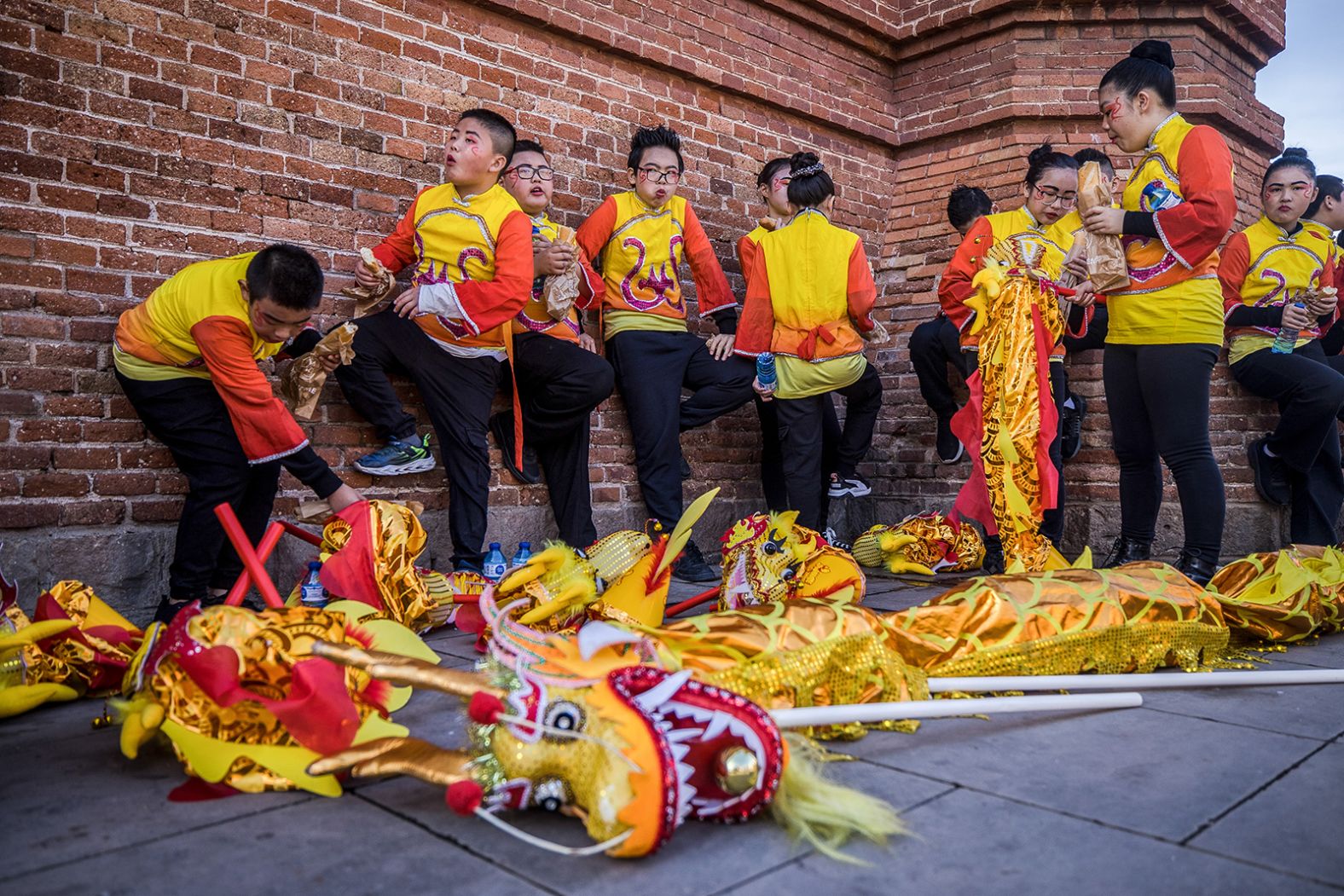 Hình ảnh người dân trên thế giới hân hoan đón Tết Nguyên đán Giáp Thìn- Ảnh 12.