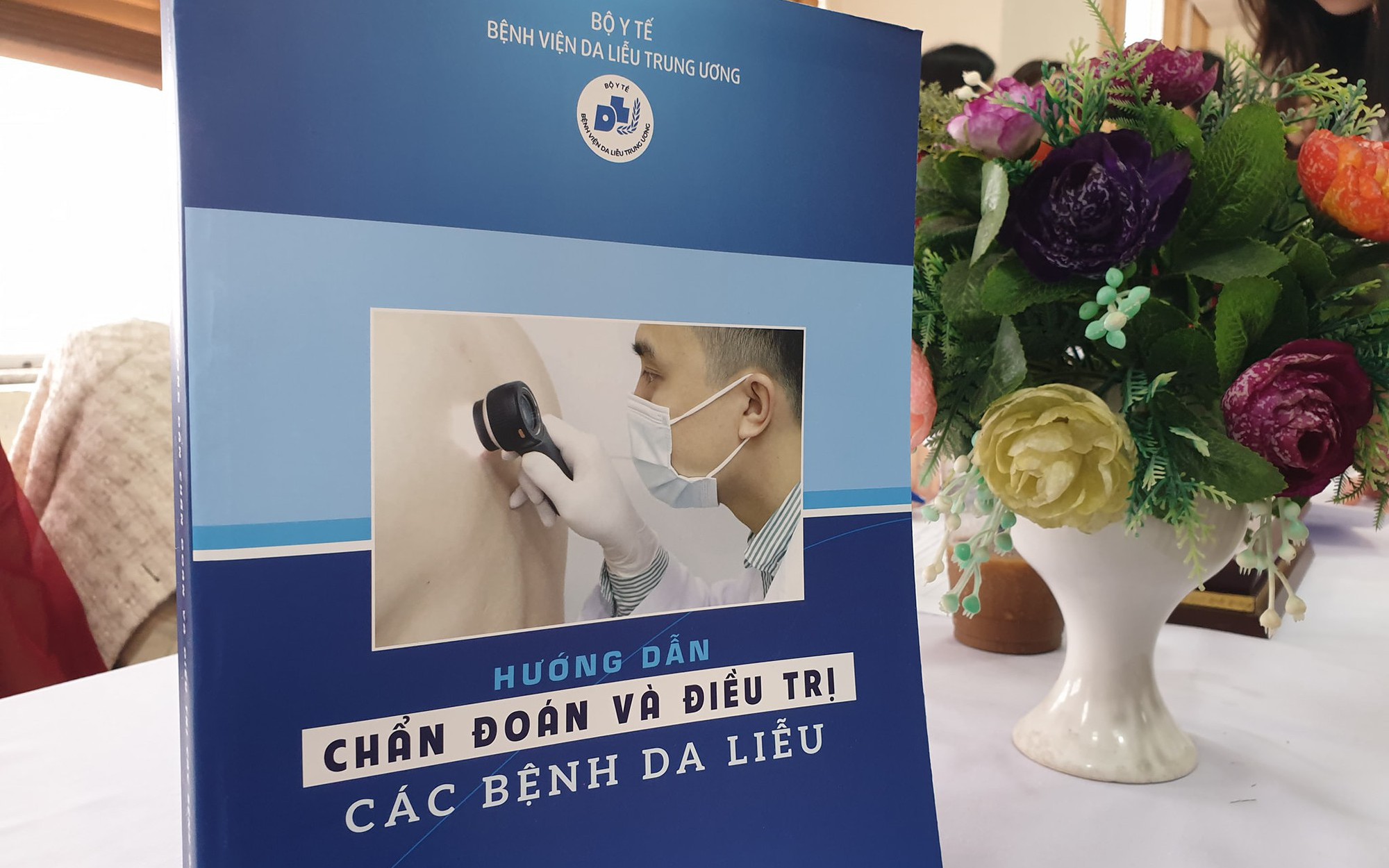 Hướng dẫn mới nhất về chẩn đoán, điều trị các bệnh da liễu