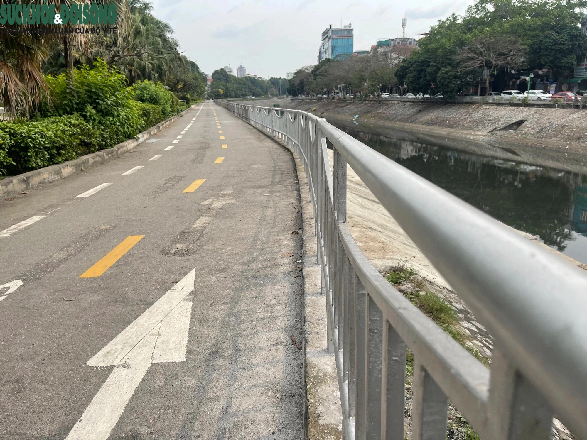 Hà Nội: Vắng lặng tại đường dành riêng cho xe đạp sau 1 tháng thông tuyến- Ảnh 7.