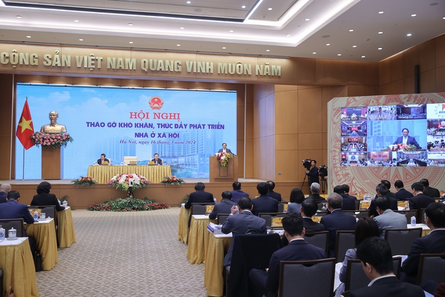 Hà Nội và TPHCM chỉ triển khai được 10 dự án NƠXH trong 3 năm dù nhu cầu lớn- Ảnh 1.