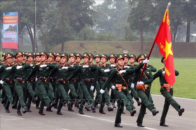 Kiểm tra huấn luyện diễu binh, diễu hành kỷ niệm Chiến thắng Điện Biên Phủ- Ảnh 1.