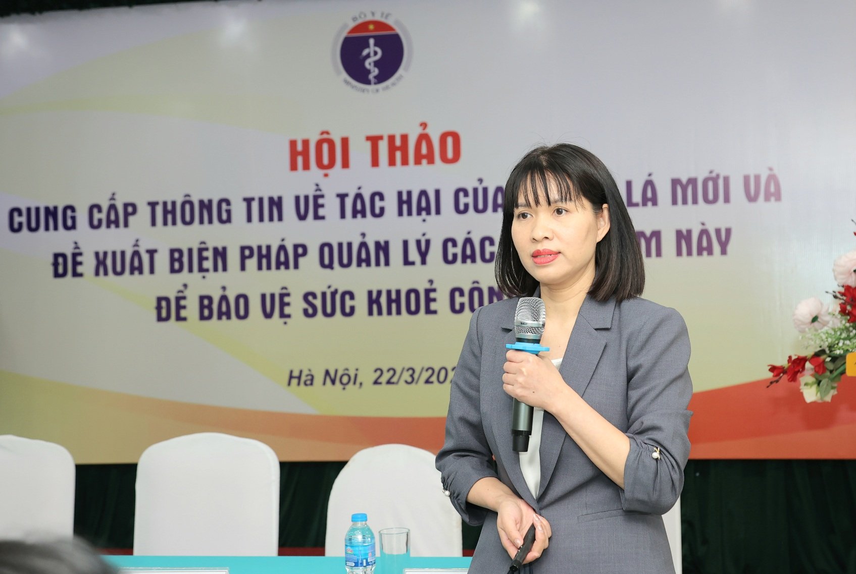 Quan điểm nhất quán khi đề xuất chính sách: Cấm hoàn toàn thuốc lá điện tử, thuốc lá nung nóng- Ảnh 1.