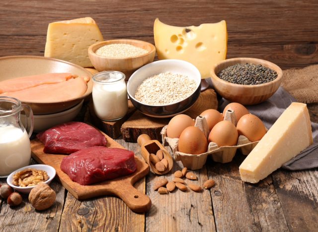 thực phẩm giàu protein, quan niệm về loại protein có hại nhất cho mỡ bụng