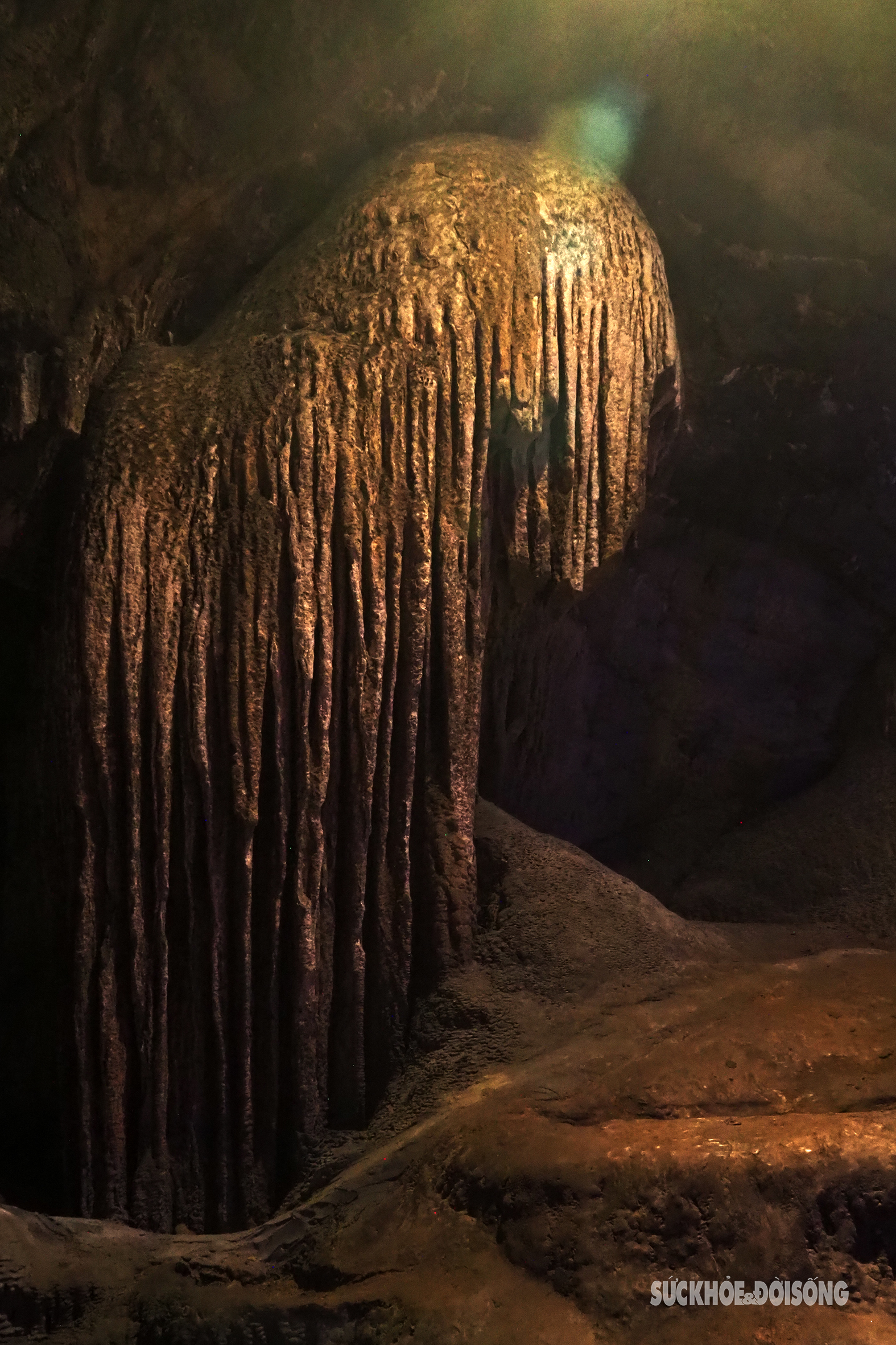 Huyền ảo hang động đẹp nhất xứ Thanh- Ảnh 11.