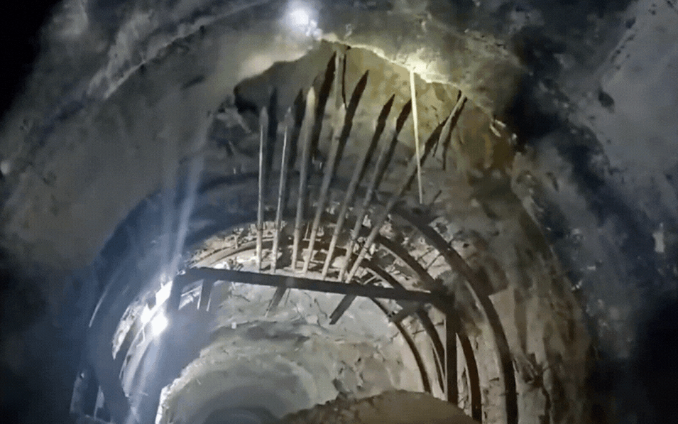 Hầm đường bộ Đèo Cả vẫn lưu thông bình thường sau sự cố sập hầm đường sắt