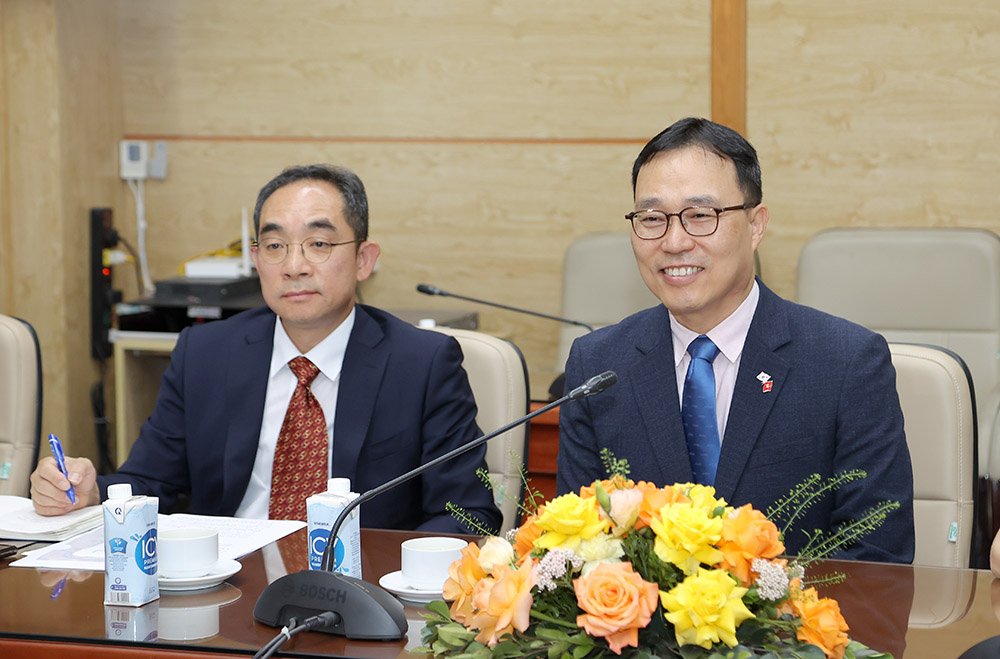 Tiếp tục tăng cường quan hệ hợp tác về y tế giữa Việt Nam - Hàn Quốc- Ảnh 2.