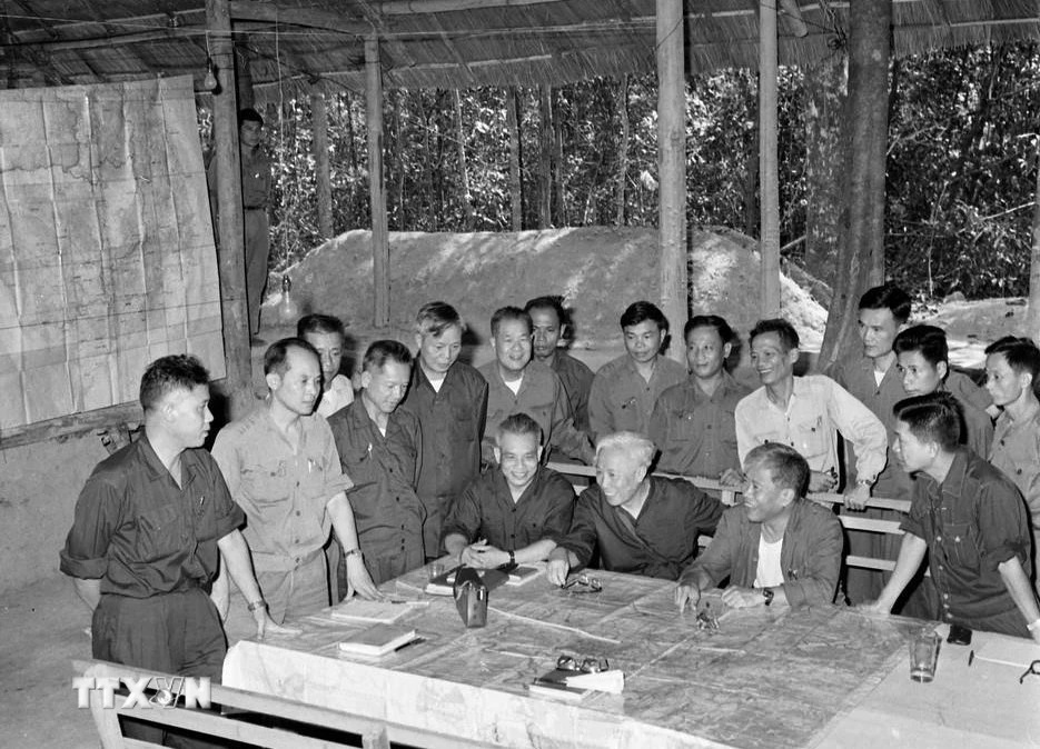 Chiến dịch Hồ Chí Minh - Đỉnh cao thắng lợi của cách mạng Việt Nam- Ảnh 2.