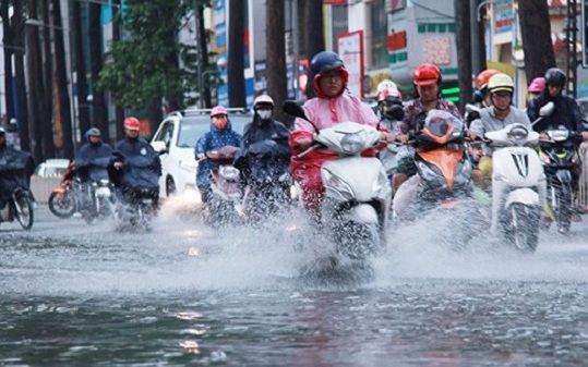 Kết thúc nắng nóng, từ chiều tối mai (5/4) nhiều khu vực chuyển mưa dông