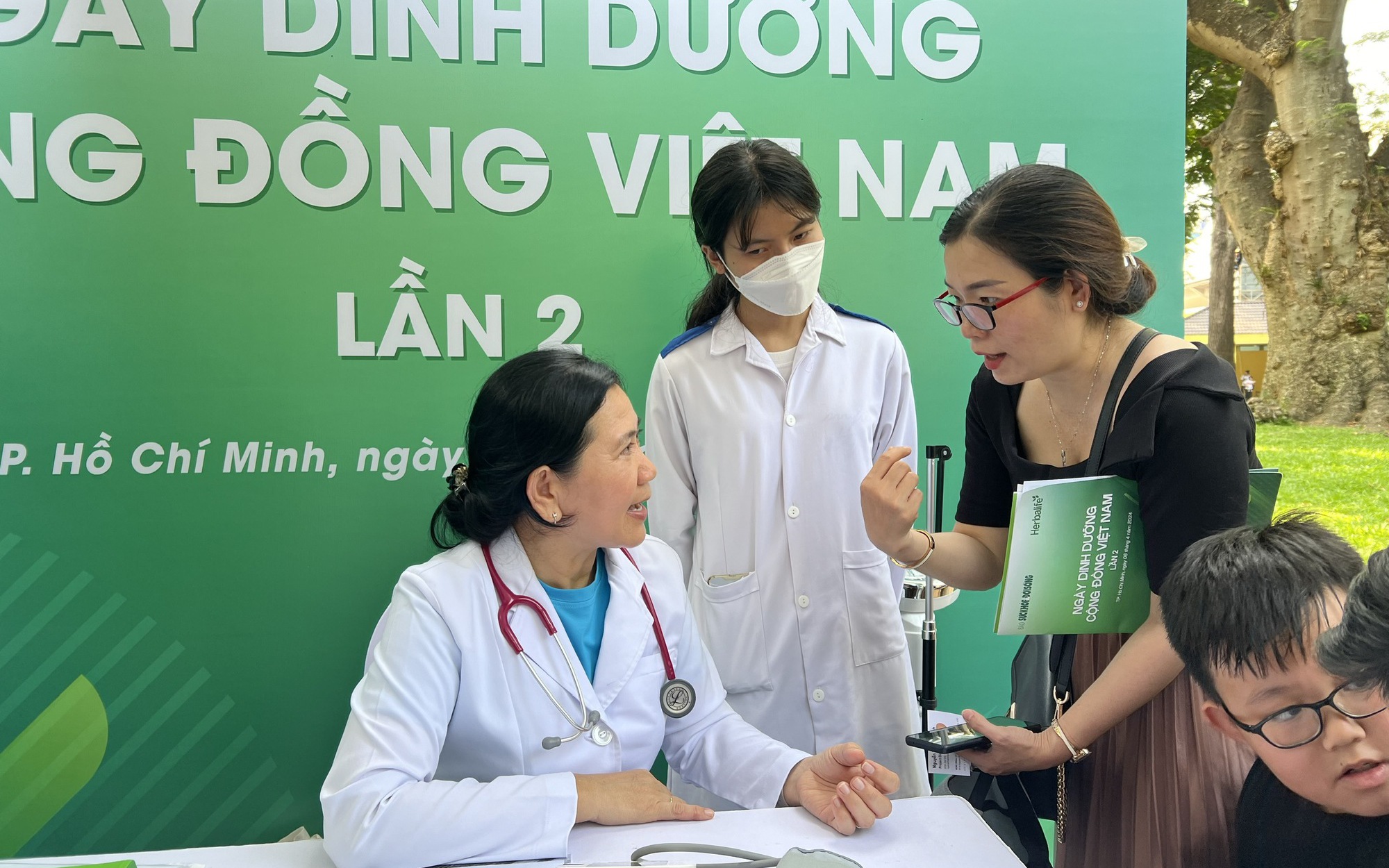 Chuyên gia khuyến khích người dân thực hành dinh dưỡng khoa học tại Ngày Dinh dưỡng cộng đồng Việt Nam lần 2