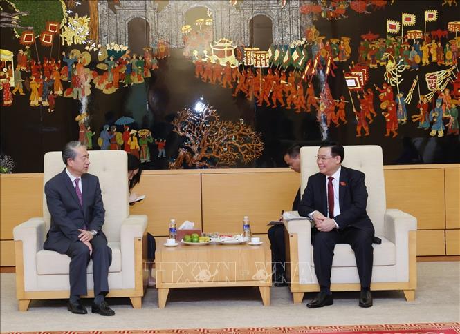 Chủ tịch Quốc hội Vương Đình Huệ lên đường thăm chính thức nước Cộng hòa Nhân dân Trung Hoa- Ảnh 2.