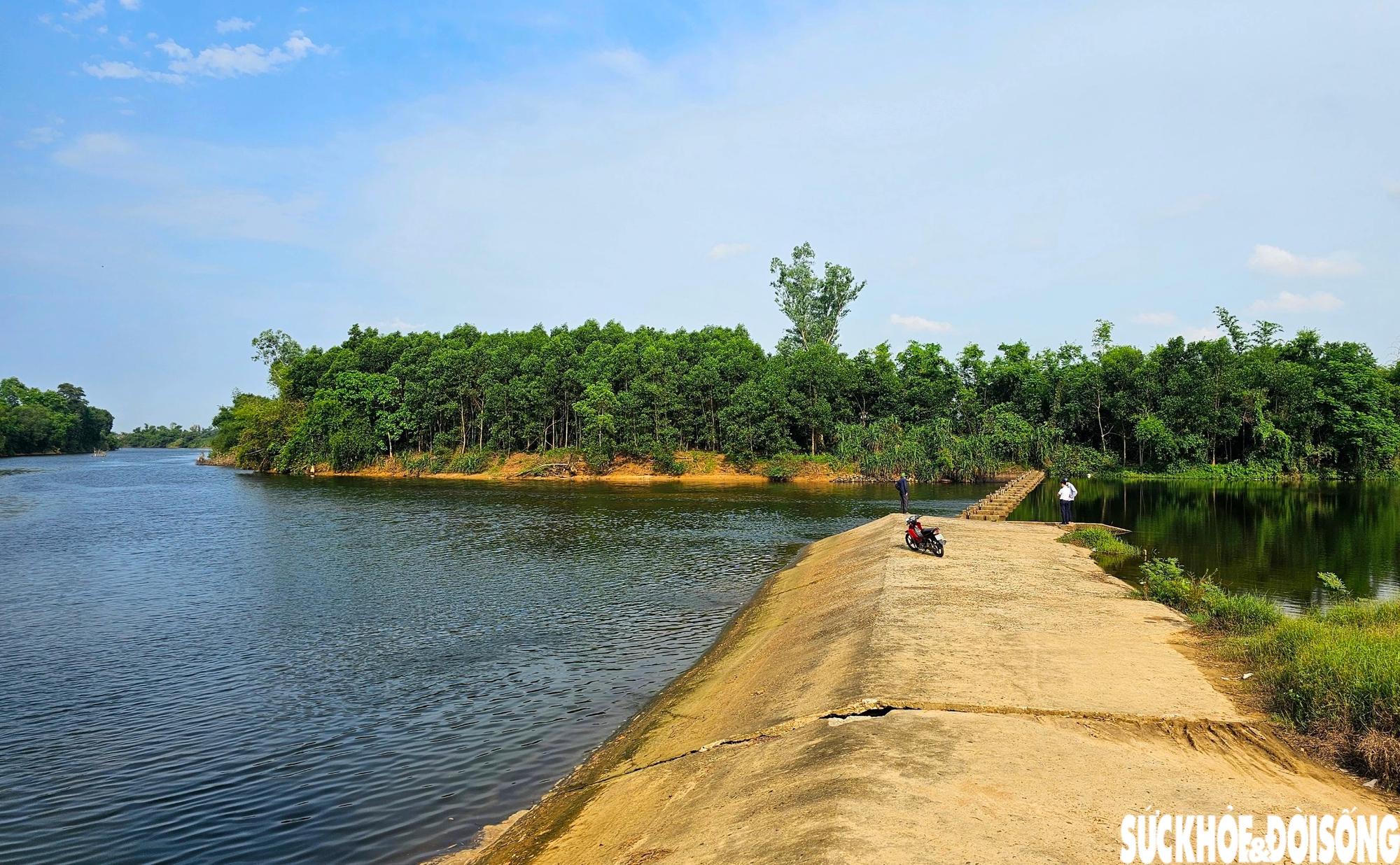 Đập ngăn mặn xuống cấp, nguy cơ TP Đông Hà thiếu nước sinh hoạt- Ảnh 1.