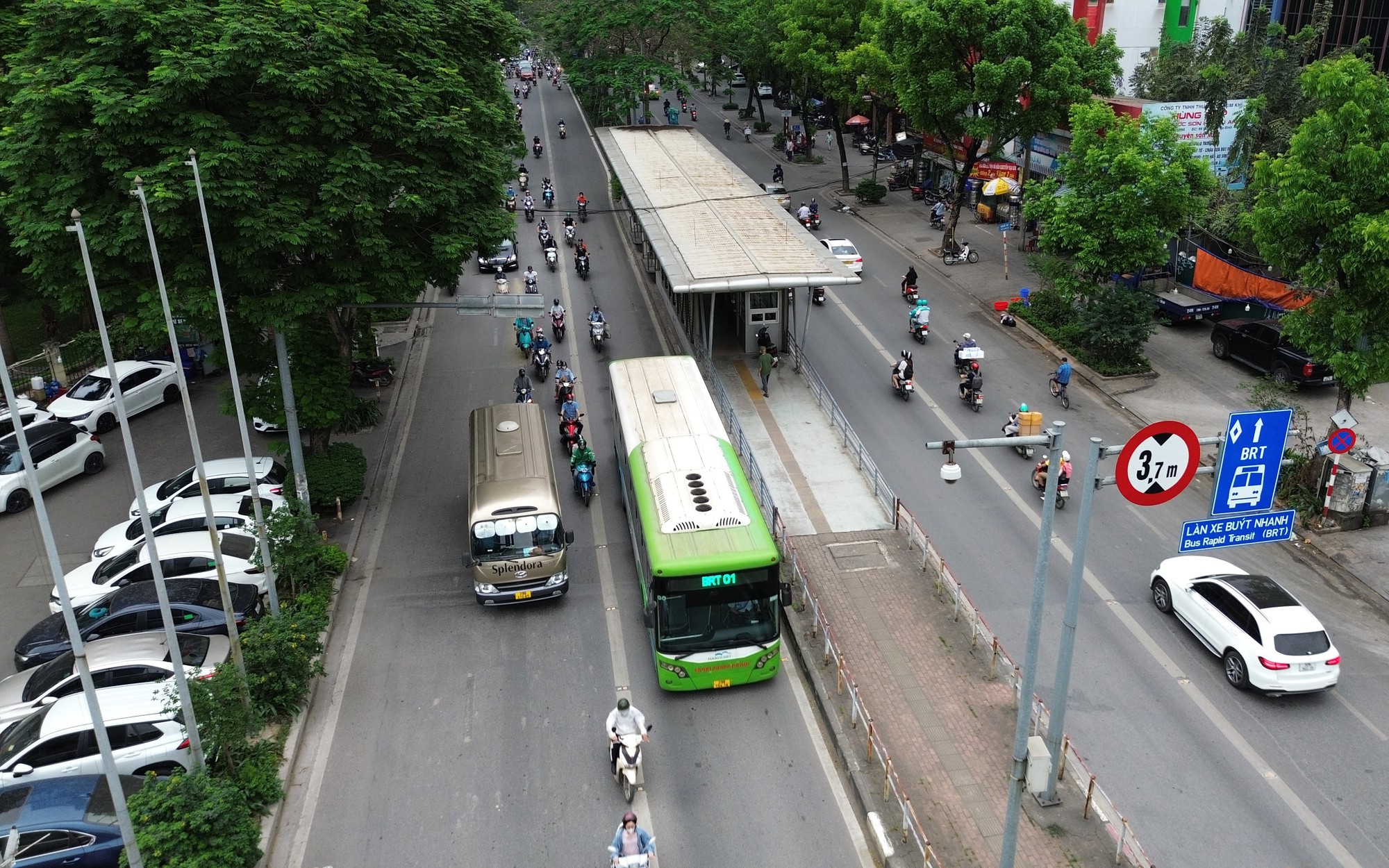 Yêu cầu chấn chỉnh hoạt động xe buýt công cộng tại Hà Nội