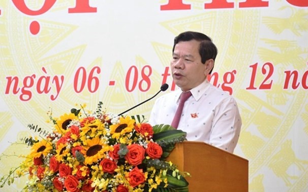 Phê chuẩn kết quả bãi nhiệm Chủ tịch UBND tỉnh Quảng Ngãi đối với ông Đặng Văn Minh