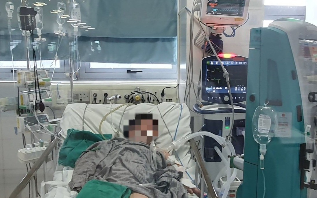 Thầy thuốc Bạch Mai hội chẩn toàn viện lần 2 điều trị bệnh nhân nặng nhất vụ cháy nhà trọ