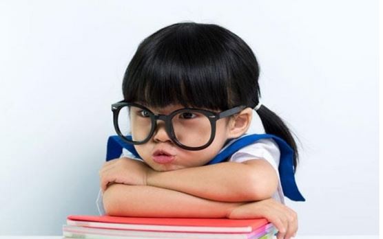 6 bí quyết khắc phục cận thị ở trẻ nên biết