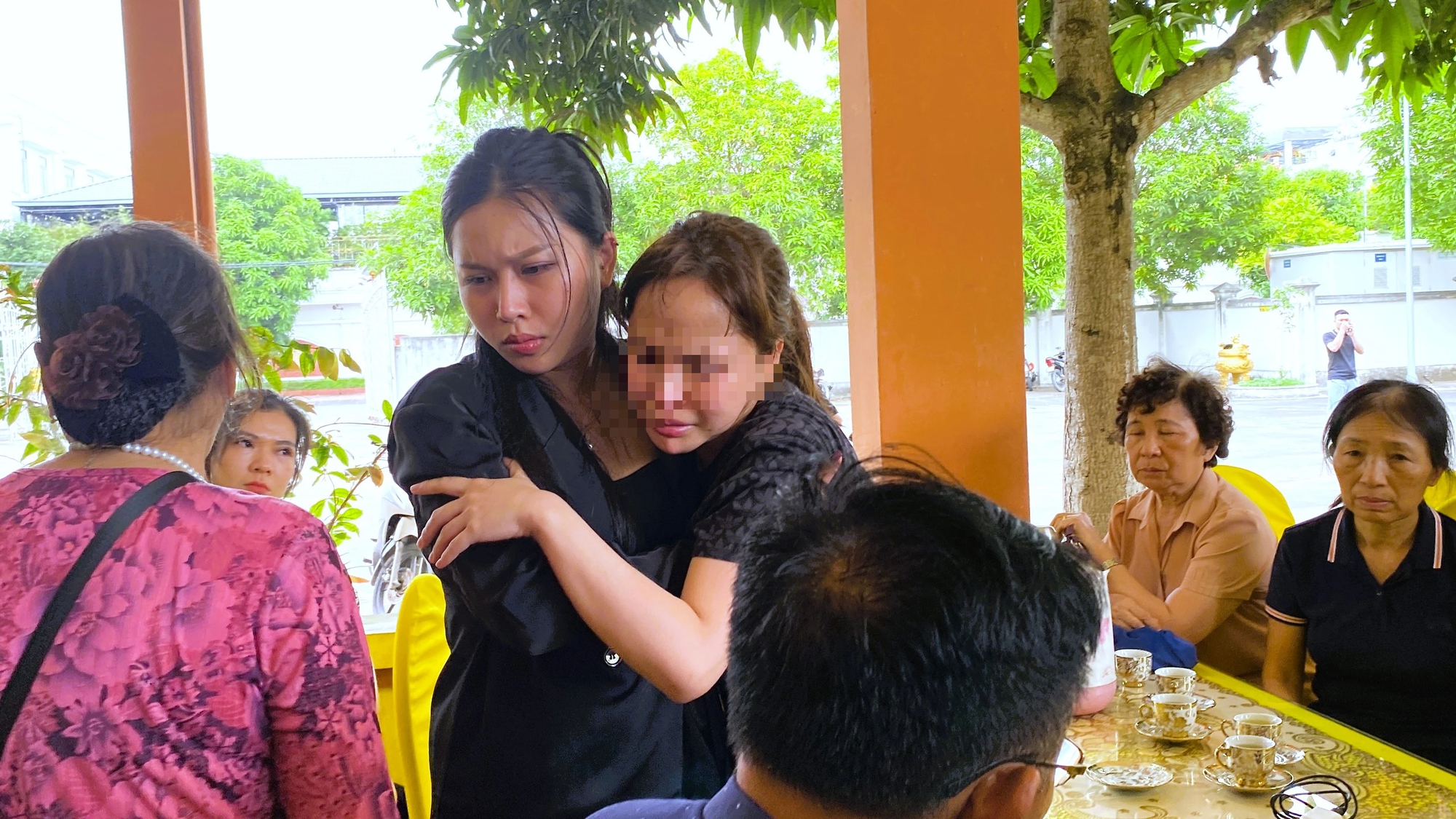 Nỗi đau xé lòng của mẹ bé 5 tuổi bị bỏ quên trên ô tô ở Thái Bình- Ảnh 1.