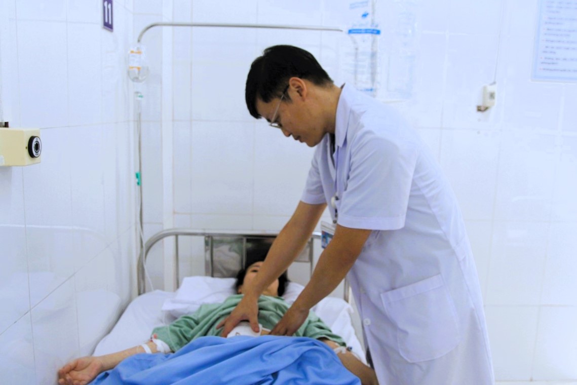 Ra máu âm đạo kéo dài, người phụ nữ Quảng Ninh phát hiện có khối u hiếm gặp- Ảnh 1.