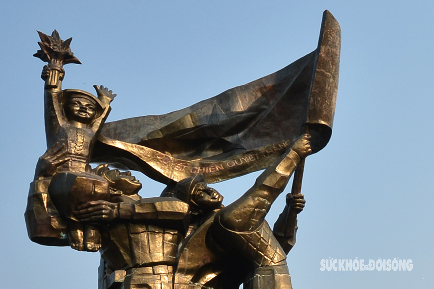 Tượng đài Chiến thắng Điện Biên Phủ - biểu tượng chiến thắng giữa vùng trời Tây Bắc- Ảnh 3.