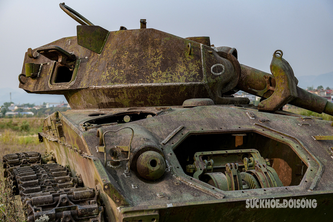 Xác xe tăng của thực dân Pháp bị quân ta tiêu diệt 70 năm trước tại chiến trường Điện Biên- Ảnh 7.