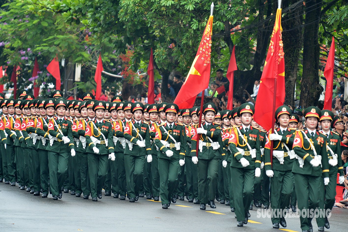 Những bóng hồng góp phần làm nên thành công Lễ kỷ niệm Chiến thắng Điện Biên Phủ- Ảnh 3.