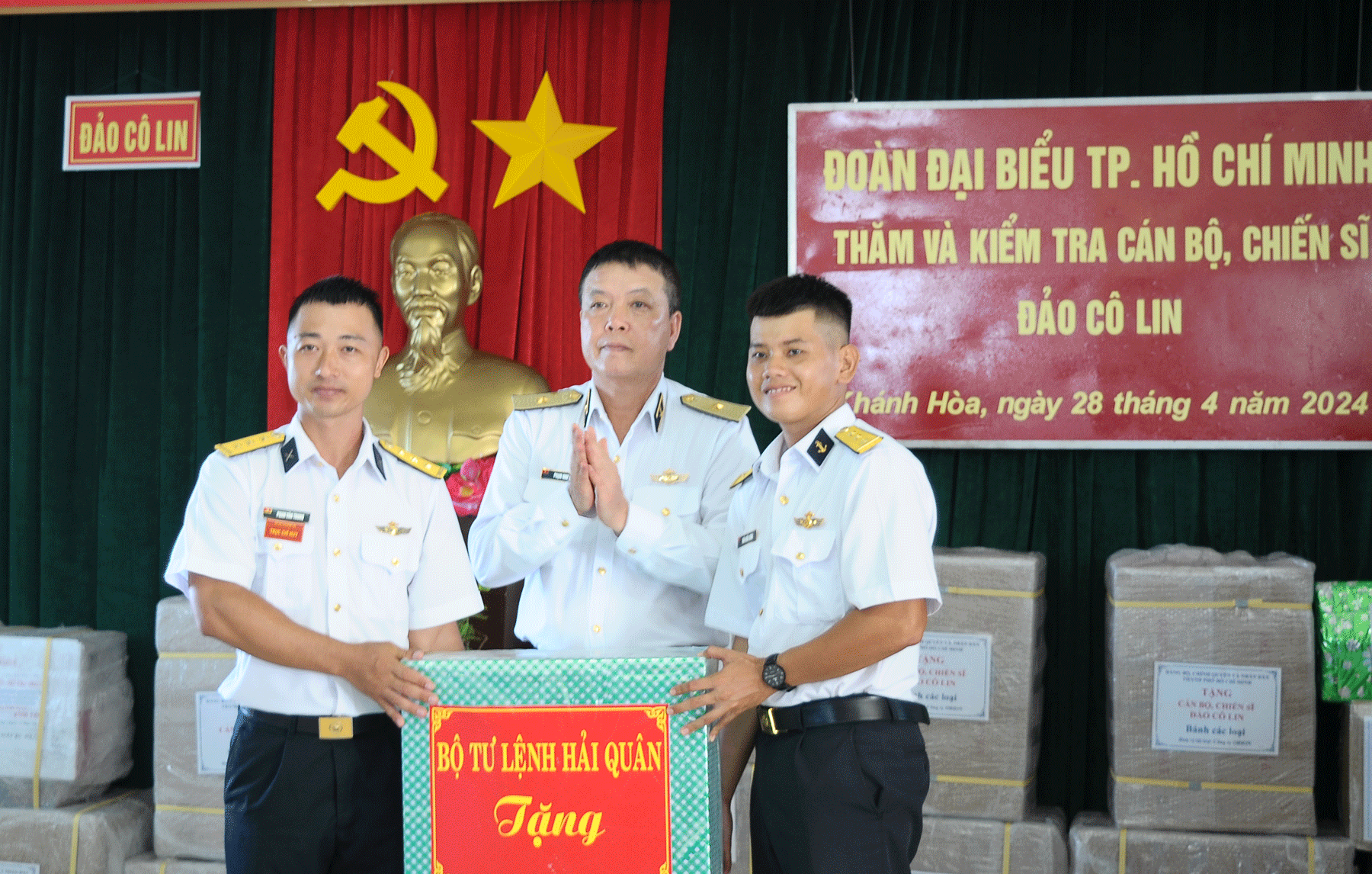 Màu nắng ở Trường Sa- Ảnh 21.