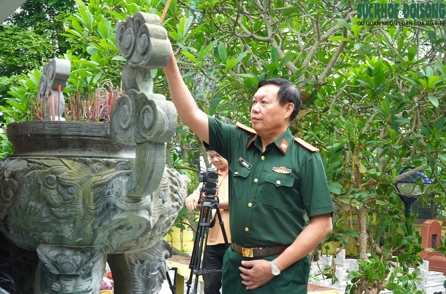 Hội Cựu chiến binh Bộ Y tế thăm lại chiến trường xưa và tri ân các anh hùng liệt sỹ tại Cao Bằng- Ảnh 2.