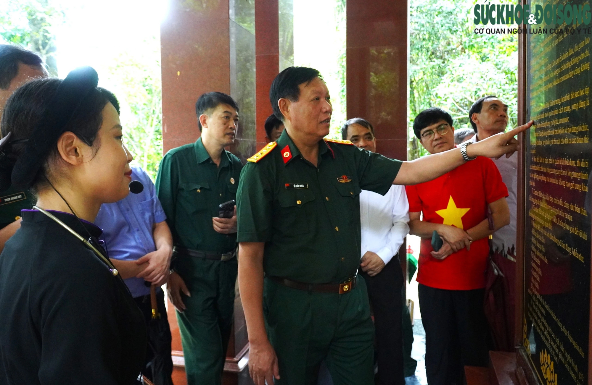 Hội Cựu chiến binh Bộ Y tế thăm lại chiến trường xưa và tri ân các anh hùng liệt sỹ tại Cao Bằng- Ảnh 12.