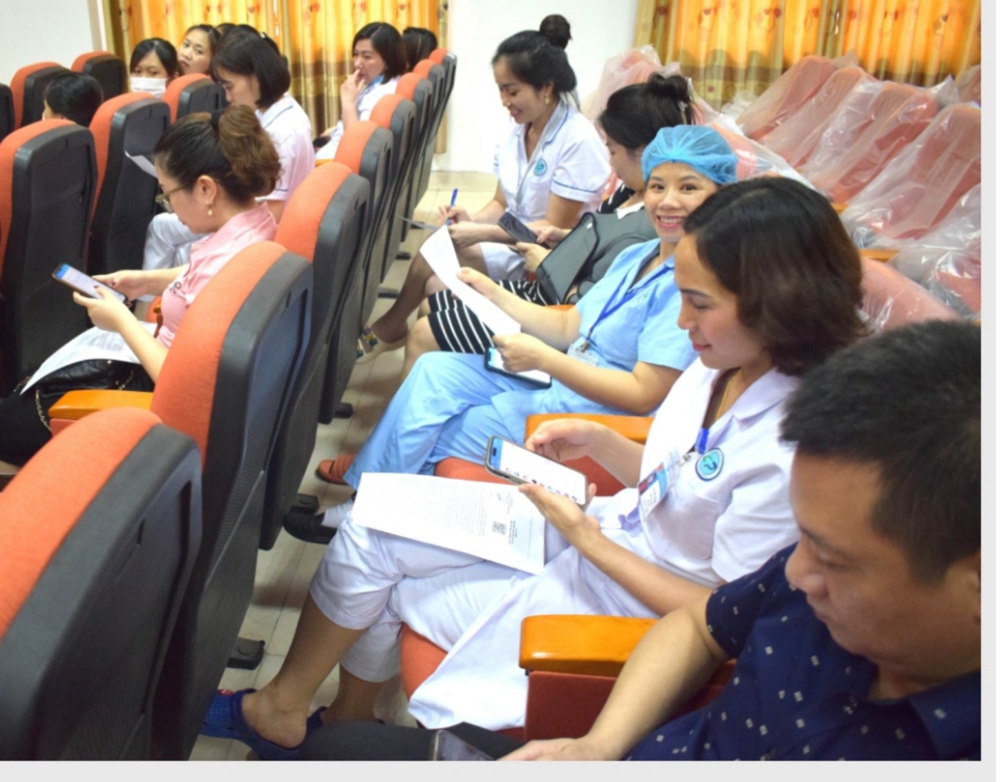  Cán bộ, nhân viên y tế Quảng Ninh đăng ký hiến mô, tạng cứu người- Ảnh 2.