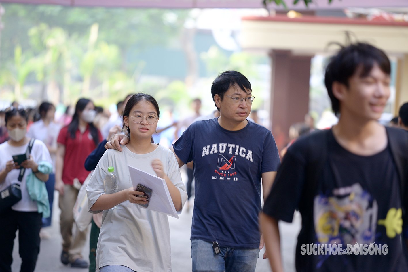 Thí sinh đang 'tranh vé' vào 2 trường THPT Chuyên cực hot thuộc Đại học Quốc gia Hà Nội- Ảnh 6.