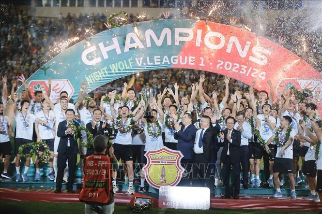 V.League 1: Thép Xanh Nam Định lên ngôi vô địch trước một vòng đấu- Ảnh 1.