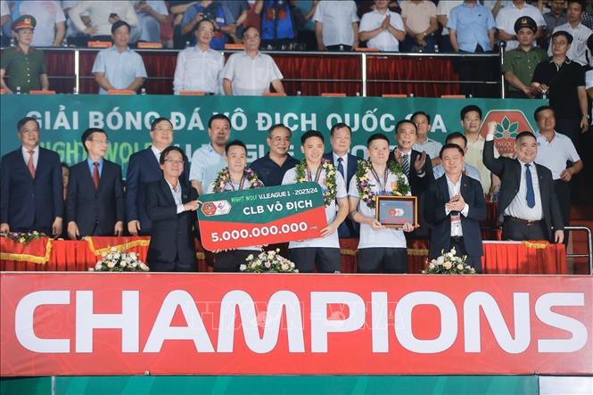 V.League 1: Thép Xanh Nam Định lên ngôi vô địch trước một vòng đấu- Ảnh 5.