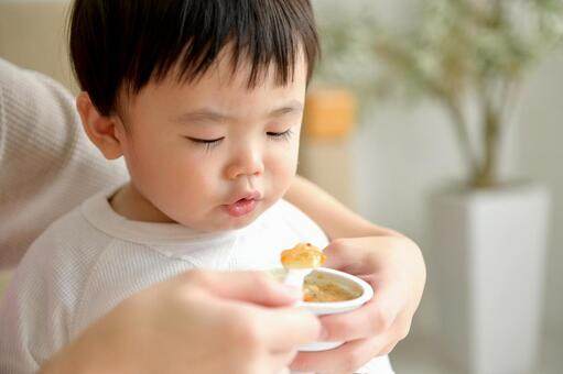4 lưu ý trong chế độ ăn giúp trẻ bị sởi nhanh hồi phục- Ảnh 1.