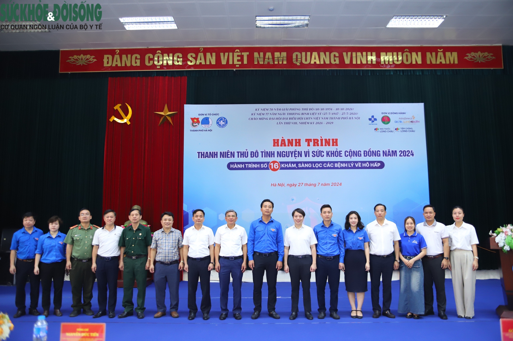 700 người dân Đông Anh được khám, sàng lọc bệnh hô hấp miễn phí- Ảnh 4.