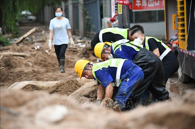 Trung Quốc: Lở đất do mưa lớn tại tỉnh Hồ Nam, ít nhất 6 người thiệt mạng- Ảnh 1.