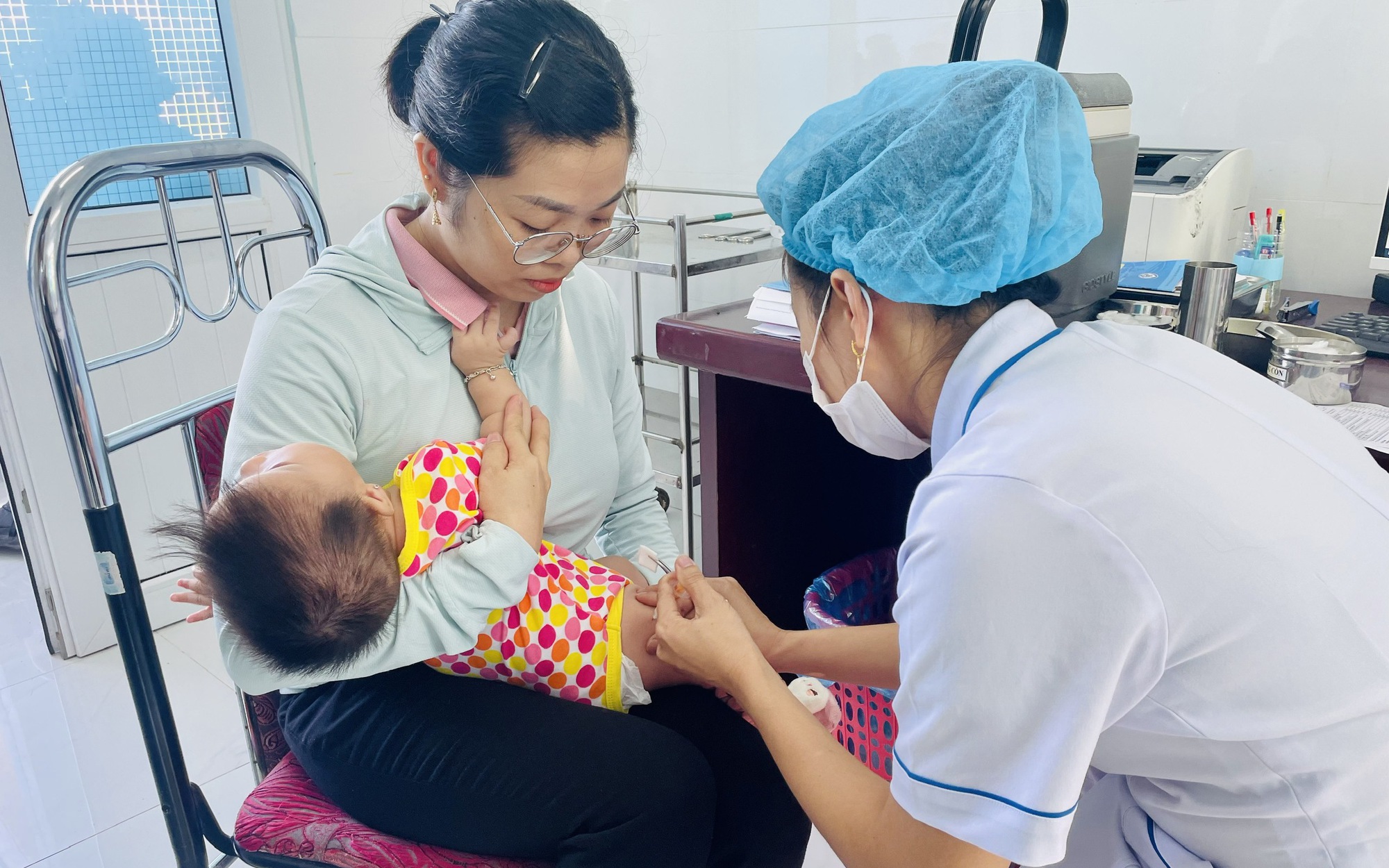 Bộ Y tế: Tăng cường phòng chống dịch bệnh, nỗ lực  cung ứng đủ vaccine tiêm chủng mở rộng