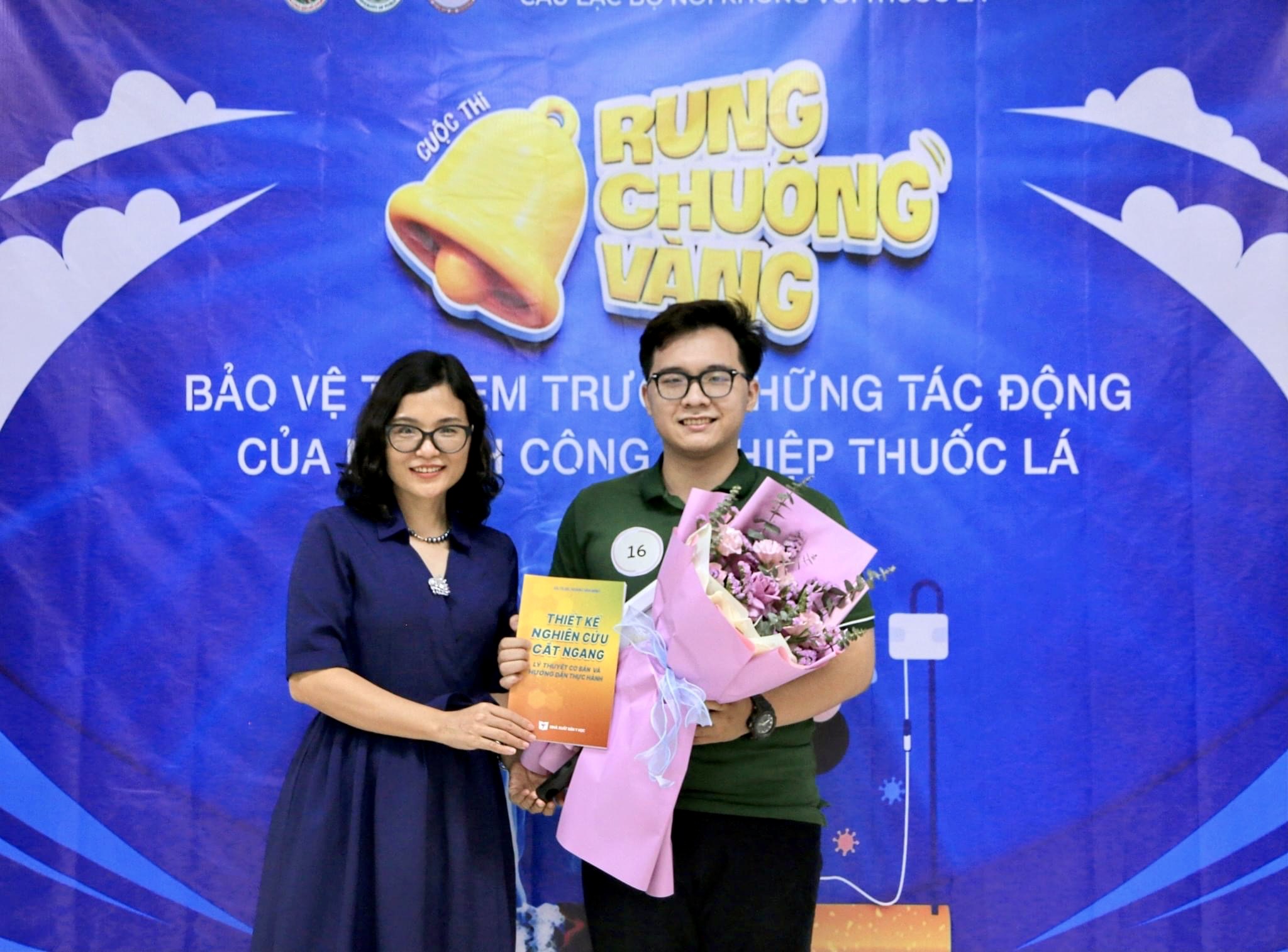 Đằng sau những luận điệu truyền thông sai lệch về tác hại của thuốc lá điện tử, nung nóng- Ảnh 2.