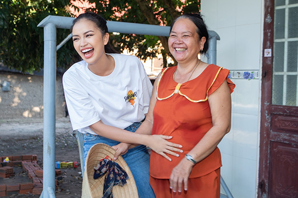 Xót xa mẹ Hoa hậu Ngọc Châu: Chồng mất sớm, chưa  được hưởng tuổi già bên con đã qua đời vì tai nạn giao thông- Ảnh 2.