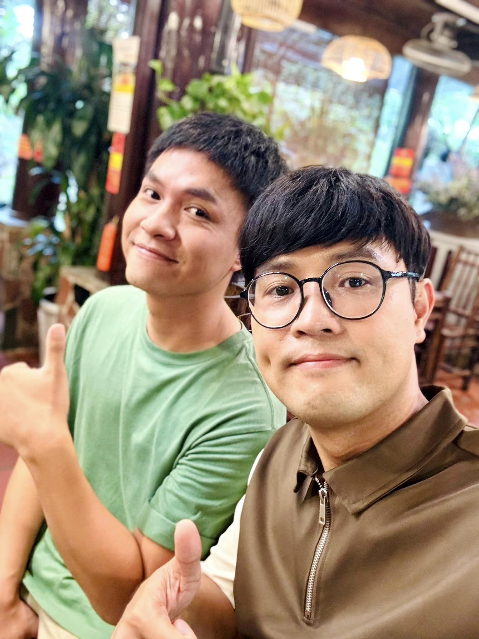 'Cười đau bụng' với hình ảnh, clip không có trên sóng của 'Vui lên nào anh em ơi'- Ảnh 6.