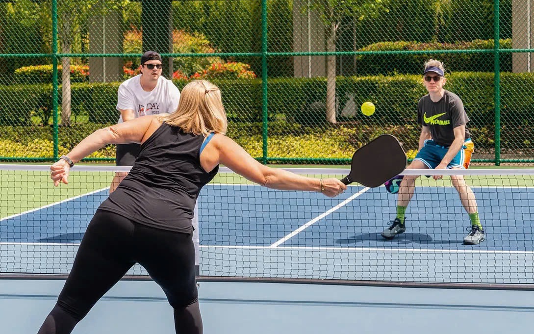 Trào lưu chơi pickleball, cần lưu ý gì để đảm bảo an toàn?