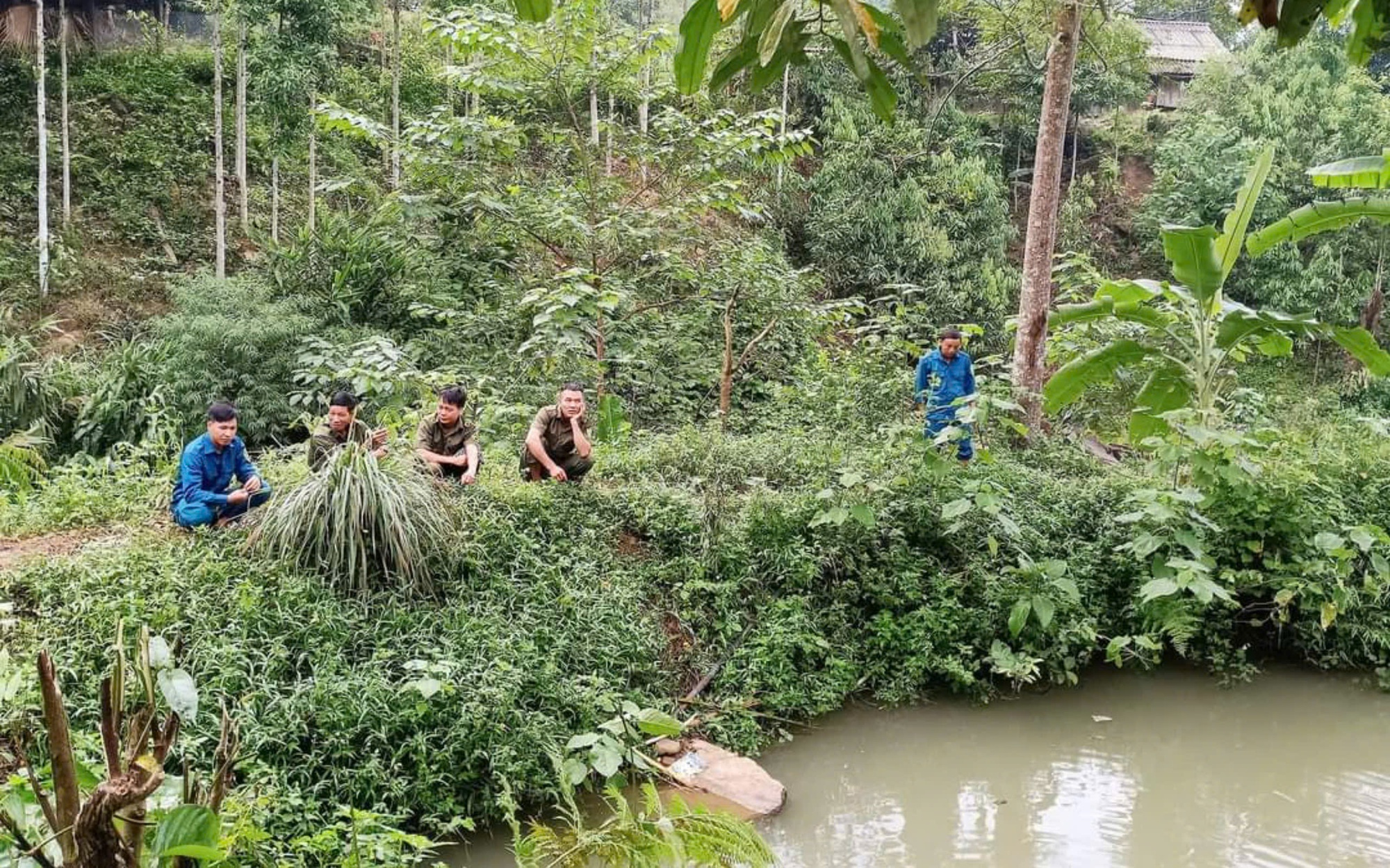 Vẫn chưa tìm thấy bé trai 6 tuổi mất tích trong rừng sâu ở Yên Bái