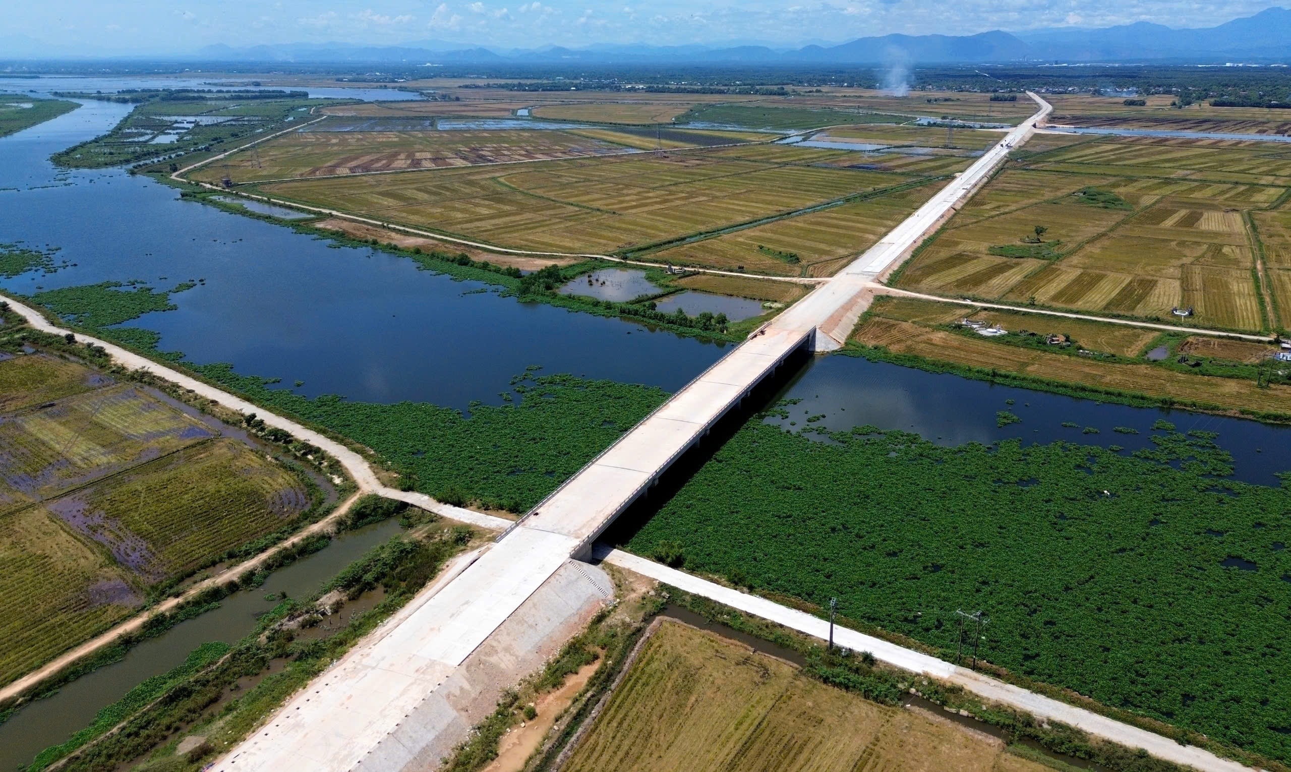 Toàn cảnh dự án đường cứu hộ, cứu nạn hàng trăm tỷ ở Thừa Thiên Huế- Ảnh 13.