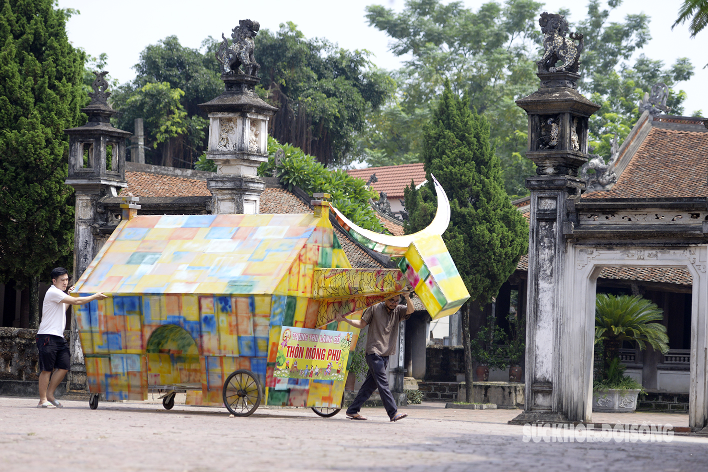 Ngắm đèn Trung thu khổng lồ ở Đường Lâm không thua kém Tuyên Quang- Ảnh 5.