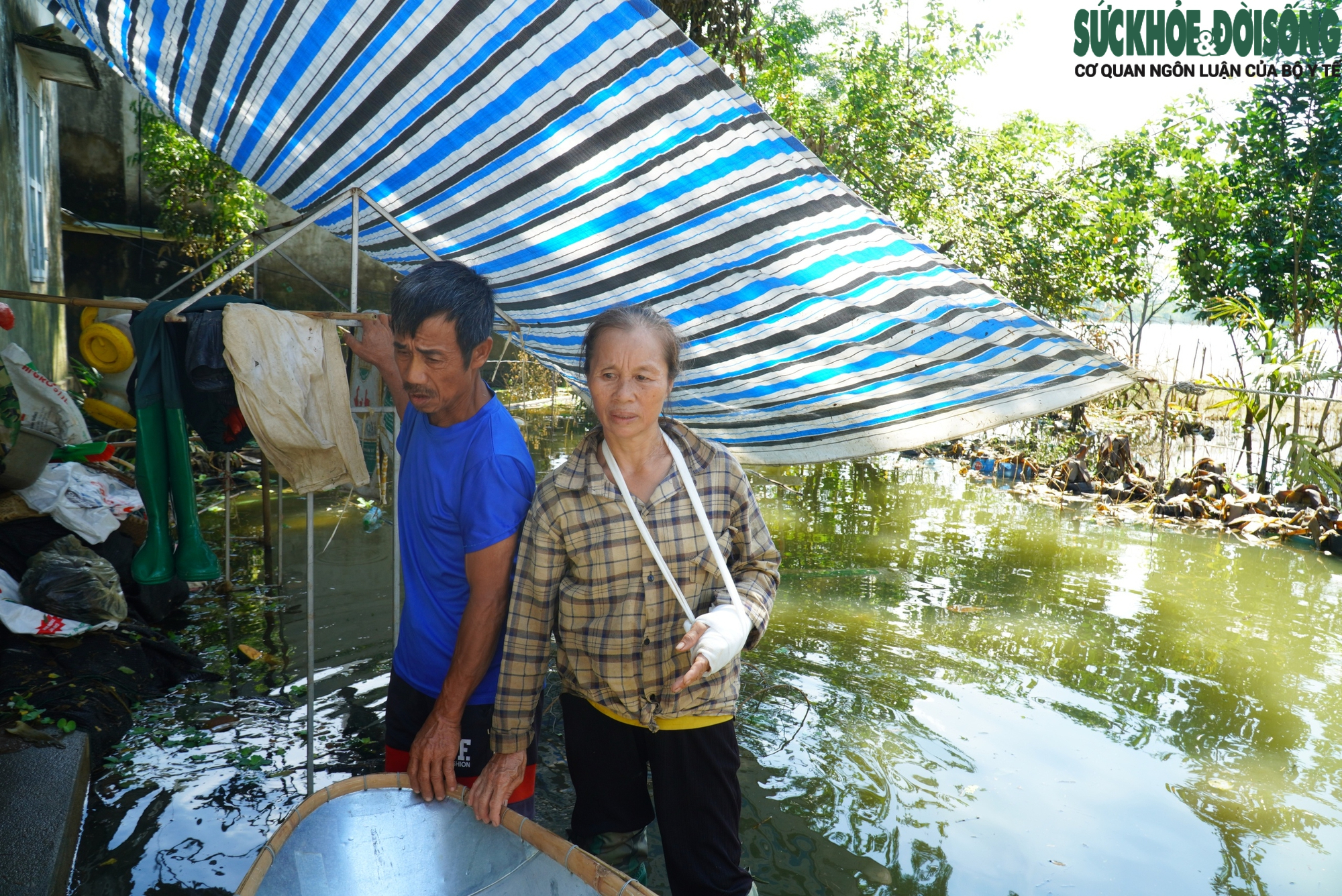 Sau lũ, người dân Nam Phương Tiến gấp rút tổng vệ sinh để sớm ổn định cuộc sống- Ảnh 6.