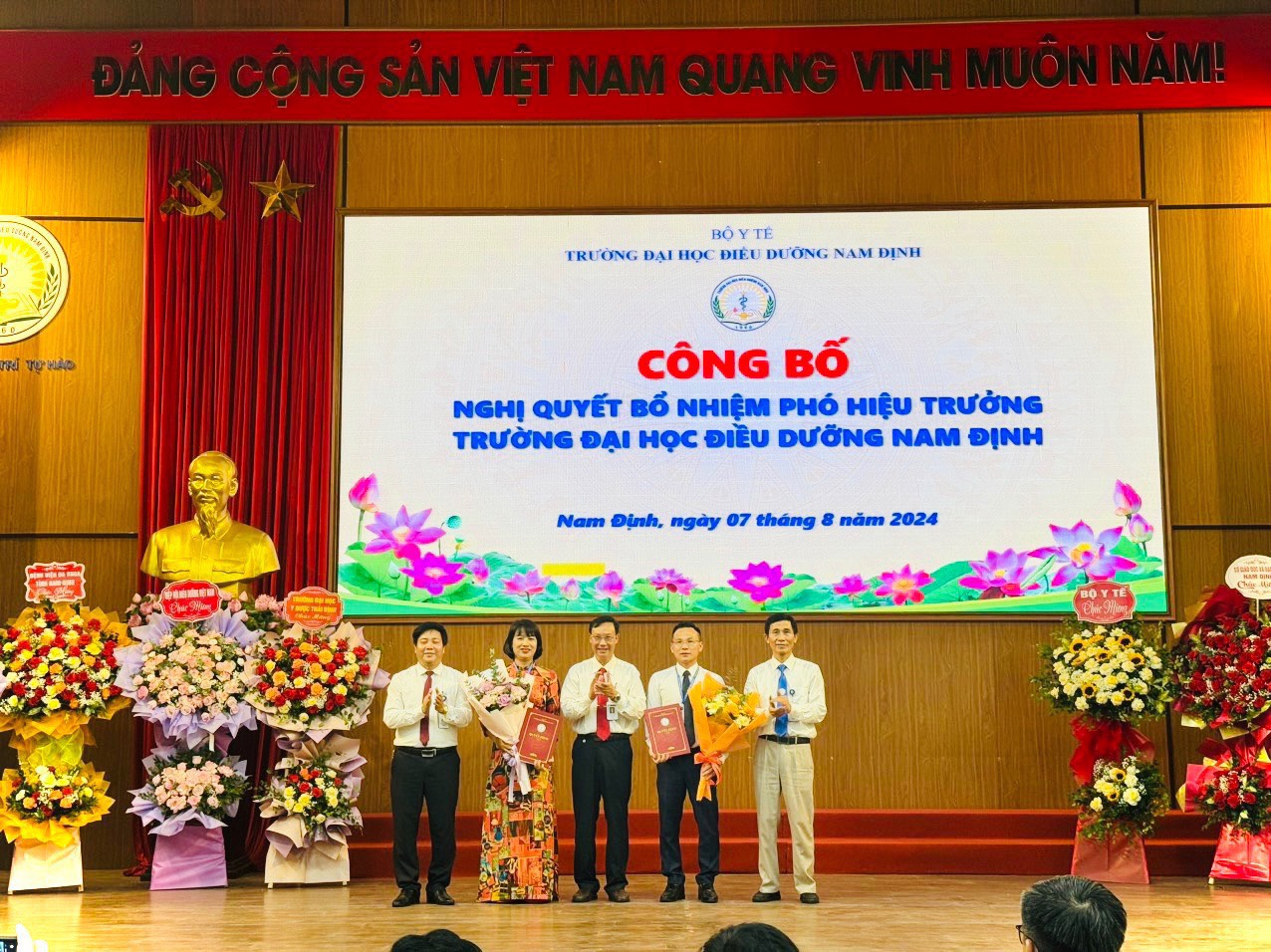 Trường Đại học Điều dưỡng Nam Định có thêm 2 phó Hiệu trưởng- Ảnh 2.